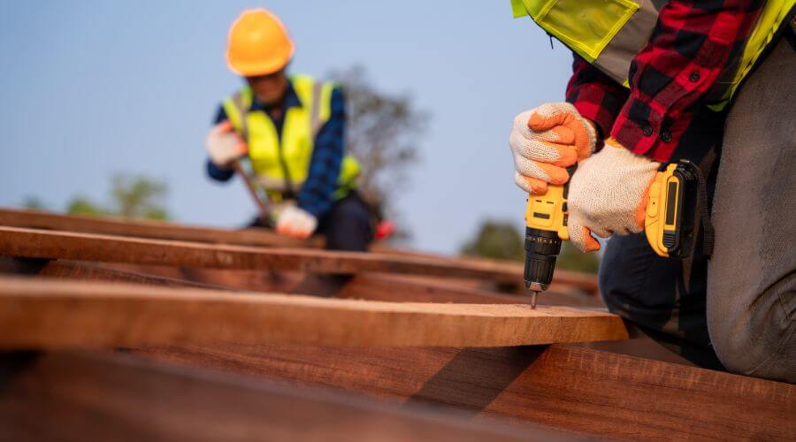 Professional residential roofers in New London, MO